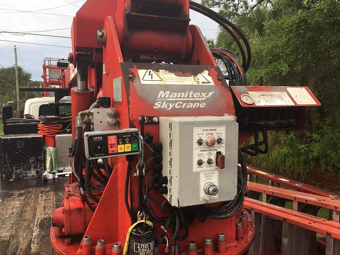Used 2011 International 4300 Manitex SC75 Sign Crane - M06243
