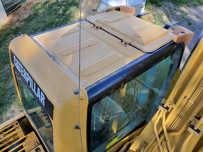 Used 2001 Cat 312C Excavator w/ Thumb ** 4000 Hrs **