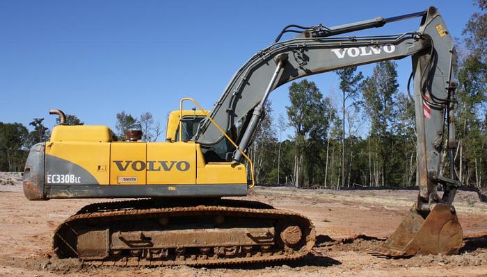 Used VOLVO Excavator EC330B LC