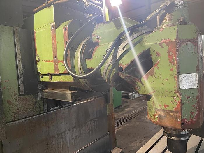 Used Frezarka CNC Correa