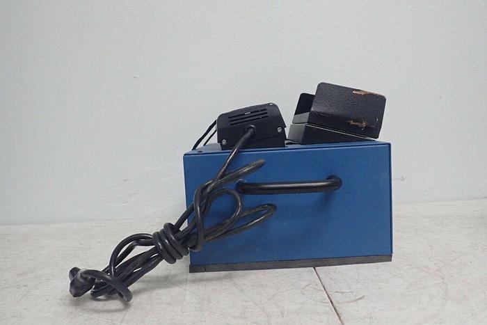 Used Spectroline EF-260C UV Long Life Filter Lamp & ASR-260 Field Inspection Kit