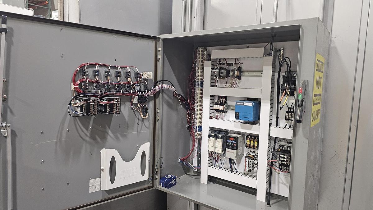 Used 10X10X11 Batch Oven