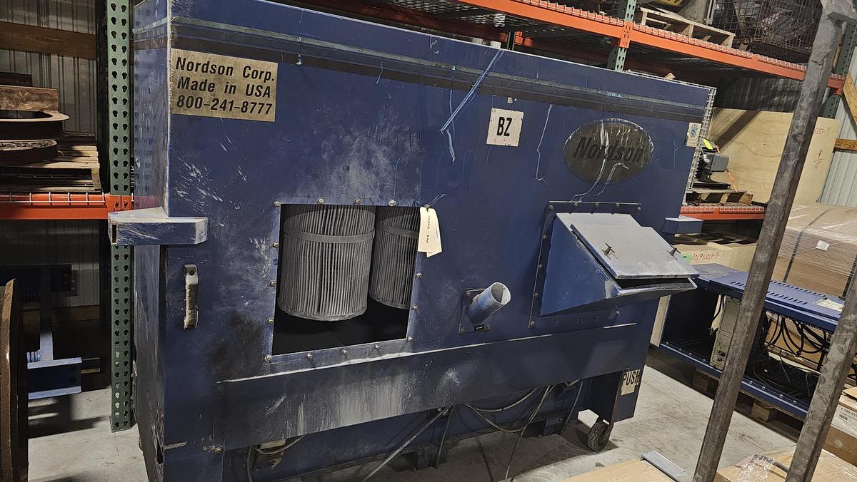 Used Nordson Excel 2001 color module w/ HTM16 hopper