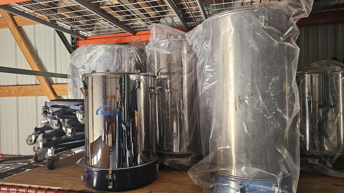 Used 2) Nordson 50# Hoppers - NEW / NEVER BEEN USED