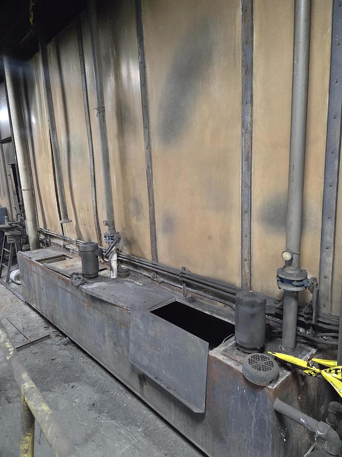 Used Powder System with 6'w X 8'h part window