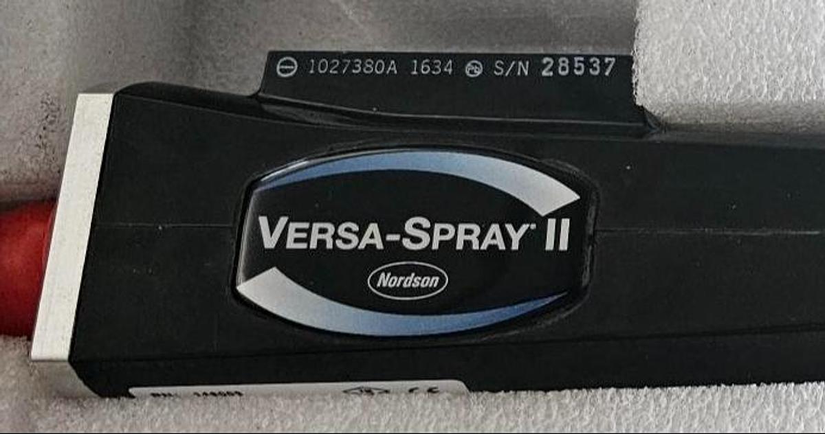Used NORDSON Versa Spray II automatic gun - NEW IN BOX