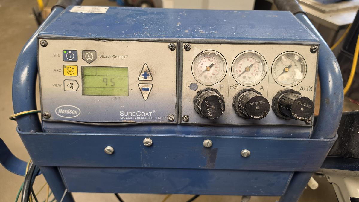 Used NORDSON SURECOAT POWDER SYSTEM ON CART W/O HOPPER