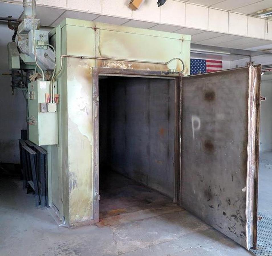 Used 4'w X 6'h X 8'l Batch Oven - Gehnrich