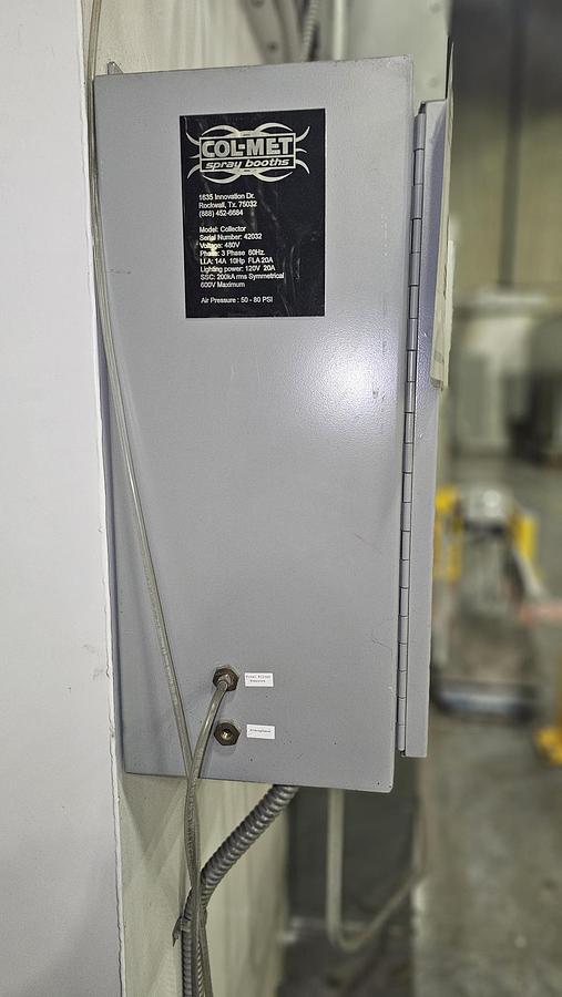 Used 10w X 8h X 7.5d Batch Booth w/ Nordson Encore Powder Gun