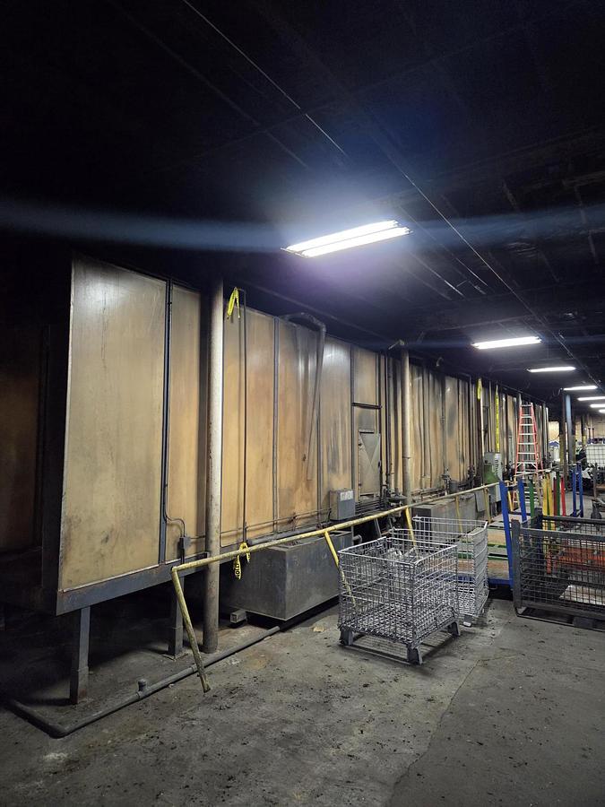 Used Powder System with 6'w X 8'h part window