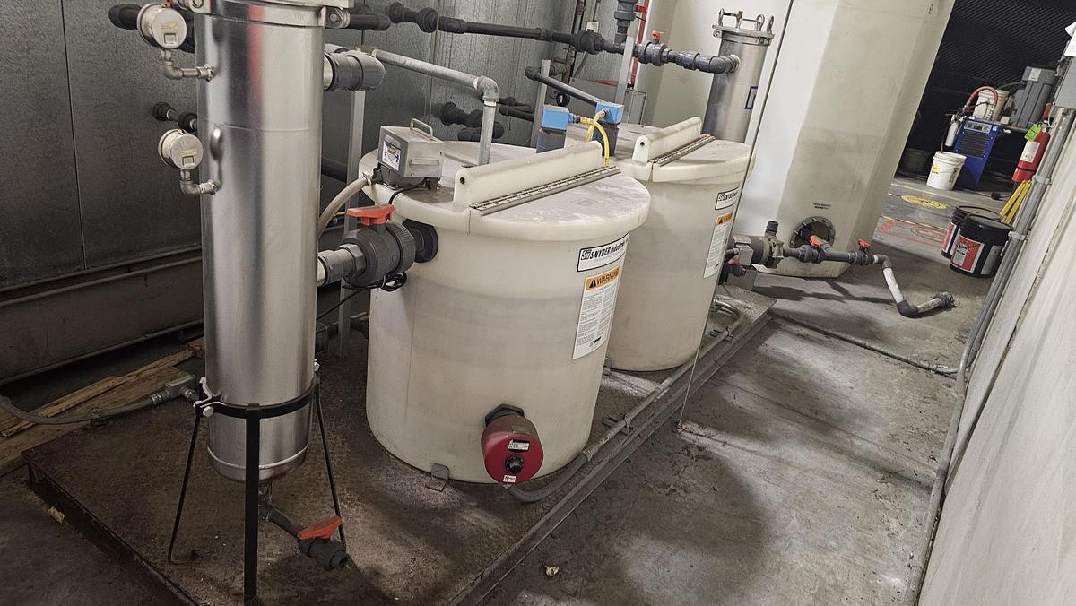 Used Complete Batch System with Oven, Booth, Wash Station & Gun