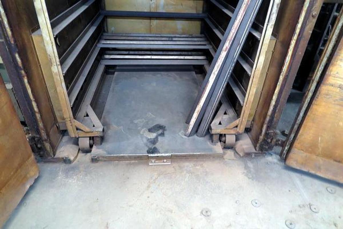 Used 5'w X 6'h X 6'l Electric Batch Oven - Grieve