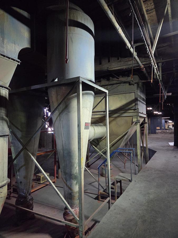 Used Powder System with 6'w X 8'h part window