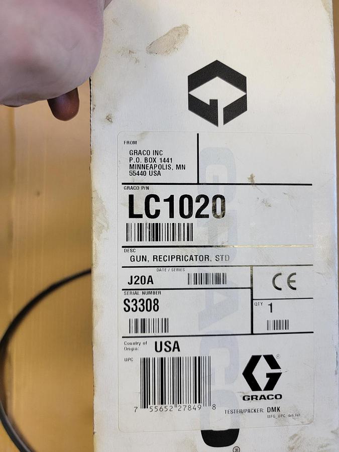 Used 2) Graco Pro Xpc Automatic Electrostatic System w/ Touchscreen Main Controller