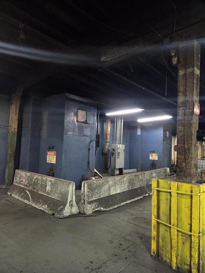 Used Powder System with 6'w X 8'h part window