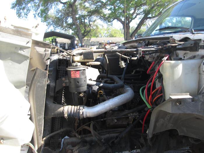 Used 1999 Ford F 800 Cab & Chassis