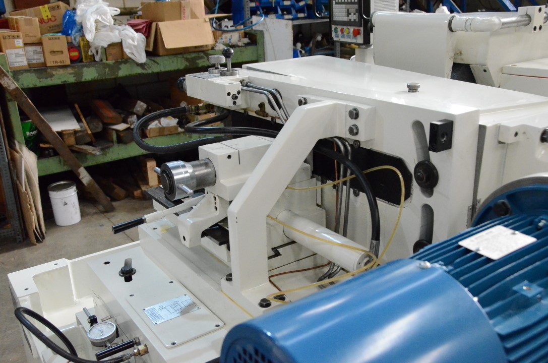 Usado ESTARTA 322 CNC Rectificadoras sin centros #4415