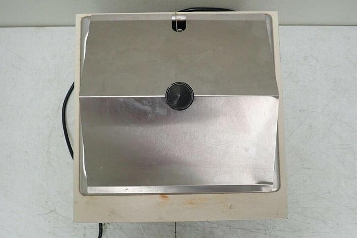 Used Precision Scientific 66551 Model 183 Heated Water Bath with Lid