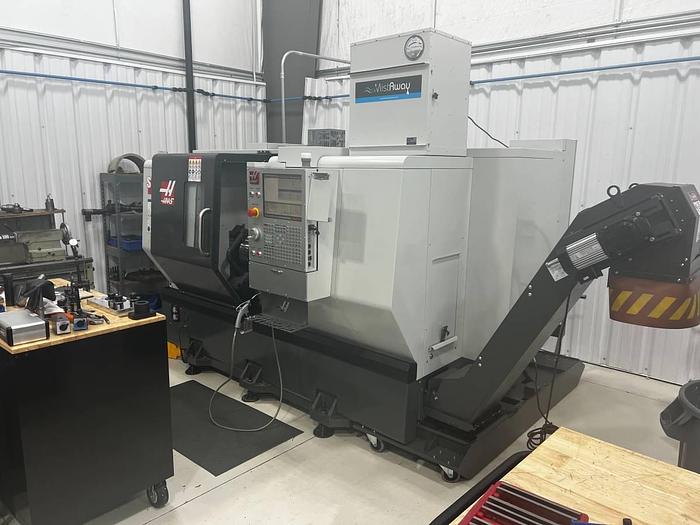 Used 2019 HAAS ST-25Y CNC Turning Center with Y-Axis and Live Tooling ***230 Hours***