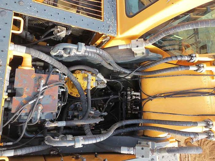 Used  2014 HYUNDAI ROBEX 480 LC-9