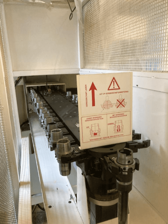 Used Huron K2X8 Five - Vertical Machining Centre - 2006