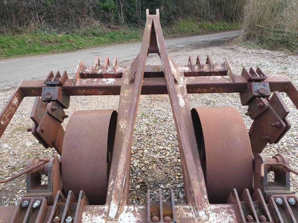 Used Taylor-Gent Twin Leg Flat-Lift Subsoiler