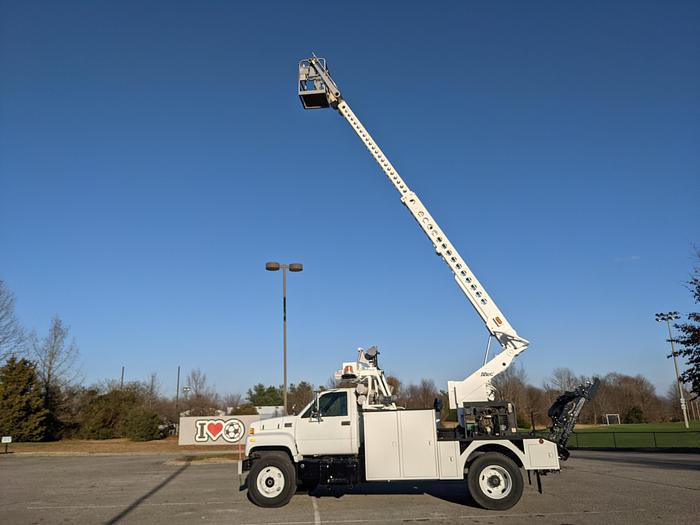Used Don't miss! 2001 GMC 7500 w/ Telsta T40C Pro Cable Placer Bucket Truck