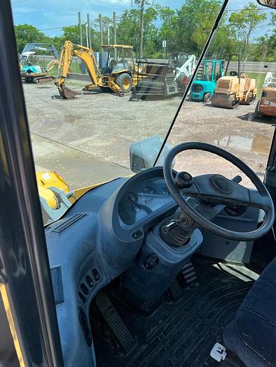 Used 2011 KOMATSU WA250-6 WHEEL LOADER