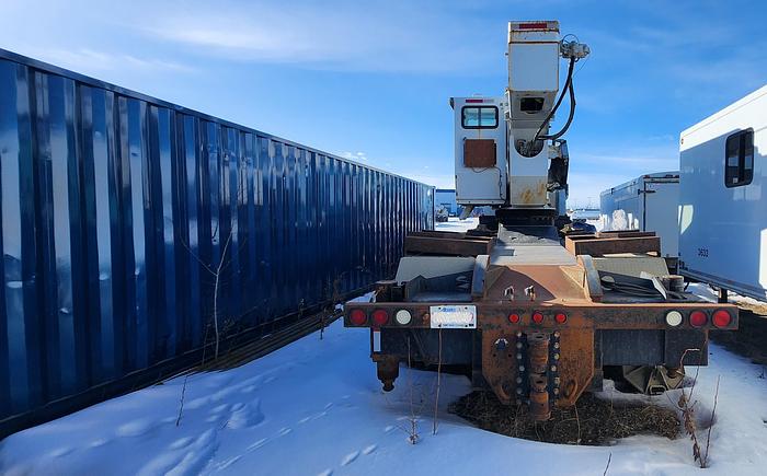 Used MANITEX CRANE 45110T 45 TON LOW MILEAGE