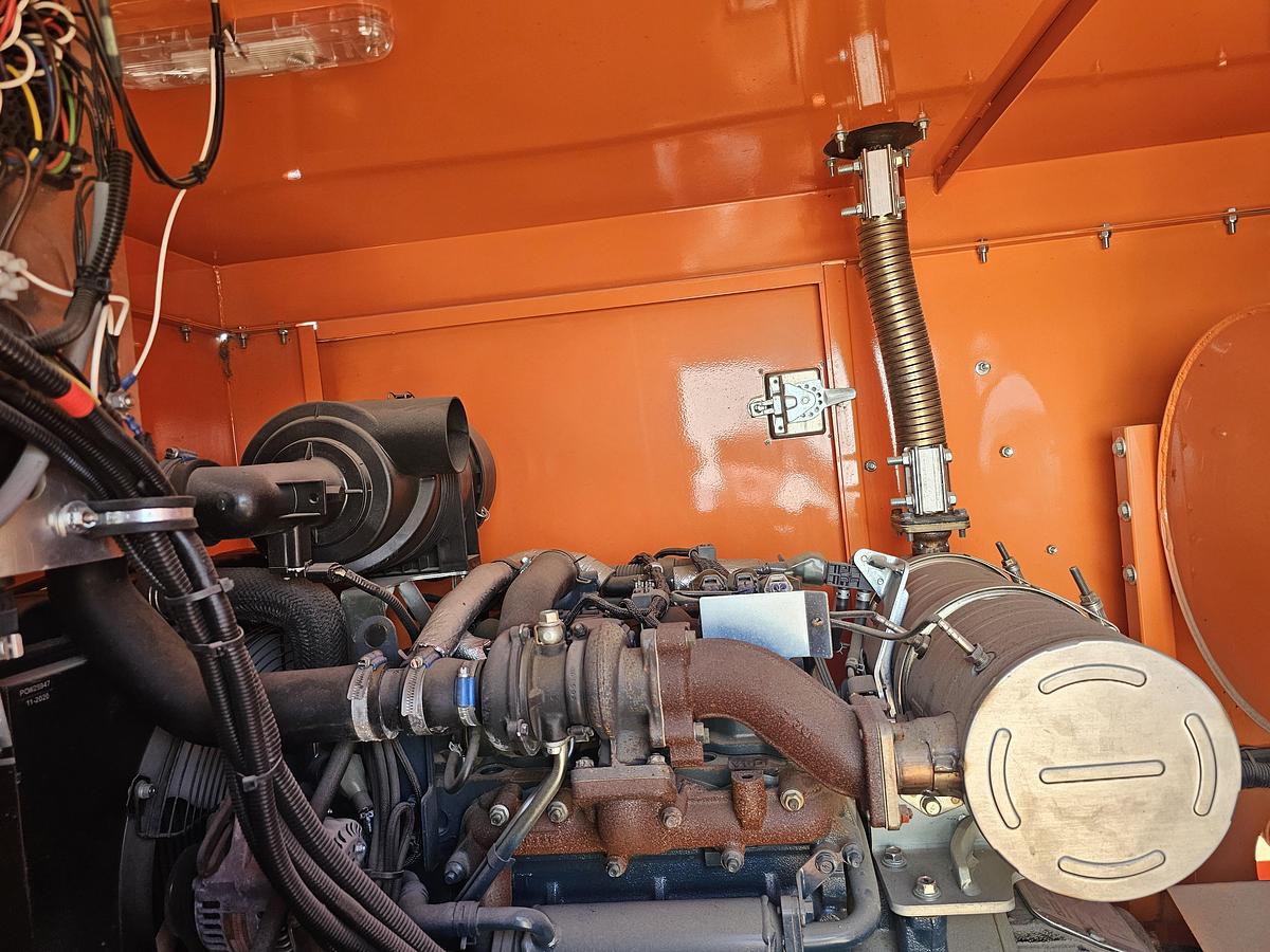 Used LIKE NEW 2022 HYDRO SPADE