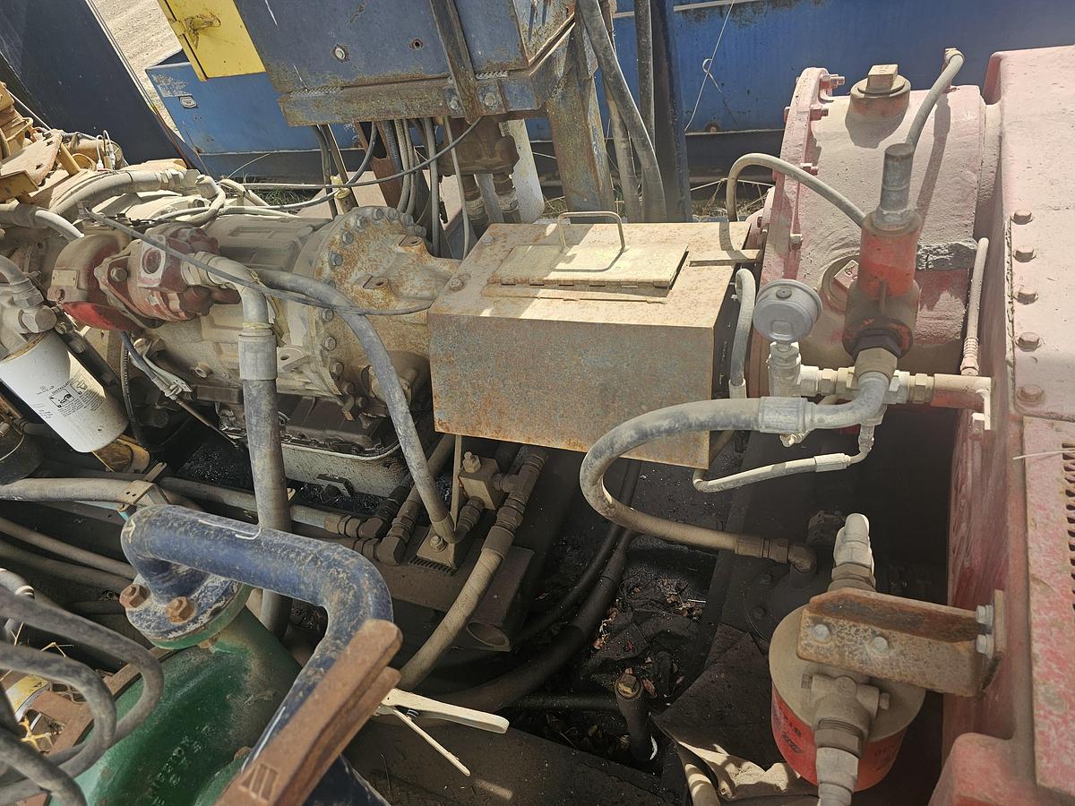 Used FLUID PUMP SPM TRIPLEX PUMP TWS250