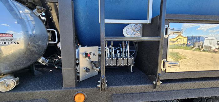 Used BRAND NEW PETERBILT HYDROVAC 8X6