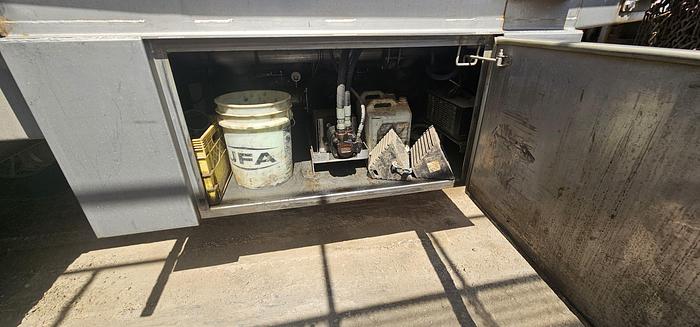 Used LAZER 46 CUBE STAINLESS