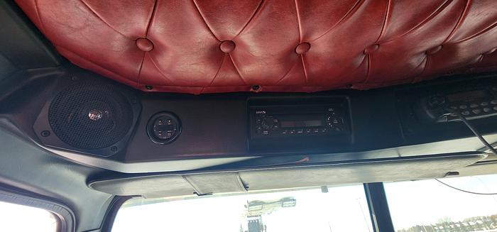 Used MANITEX CRANE 45110T 45 TON LOW MILEAGE