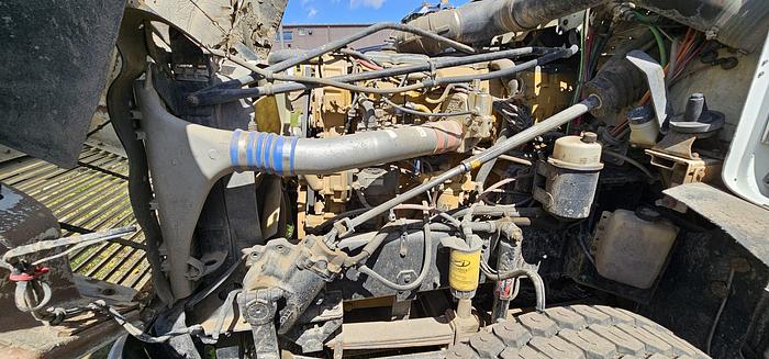 Used CAT STRAIGHT VAC