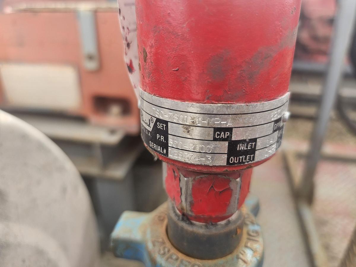 Used FLUID PUMP J16 TRIPLEX HELI PORTABLE