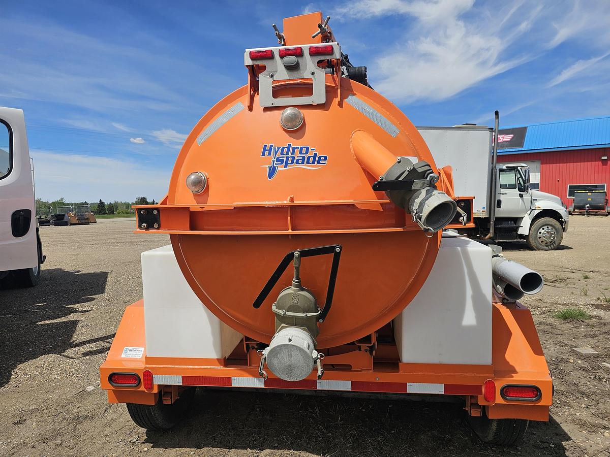 Used LIKE NEW 2022 HYDRO SPADE