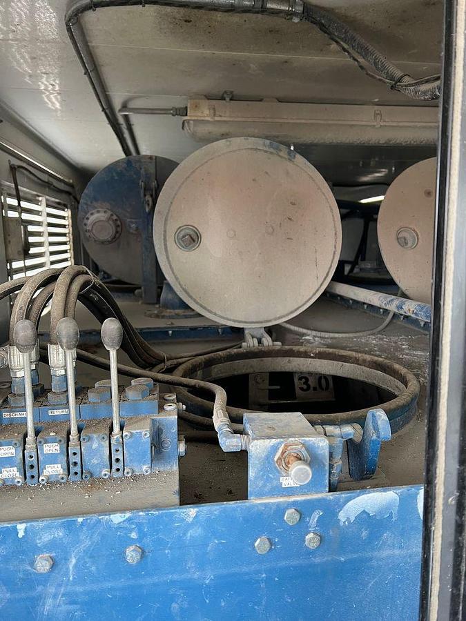 Used SINGLE CEMENT PUMP   EX BJ ARTIC PACKAGE 