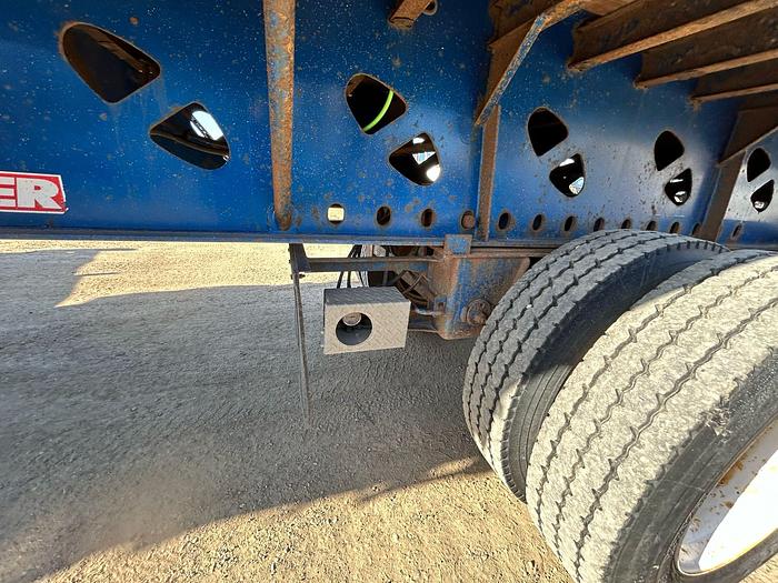 Used HARD TO FIND TANDEM TRI T800 4596T PICKER TRUCK AND HIGHBOY