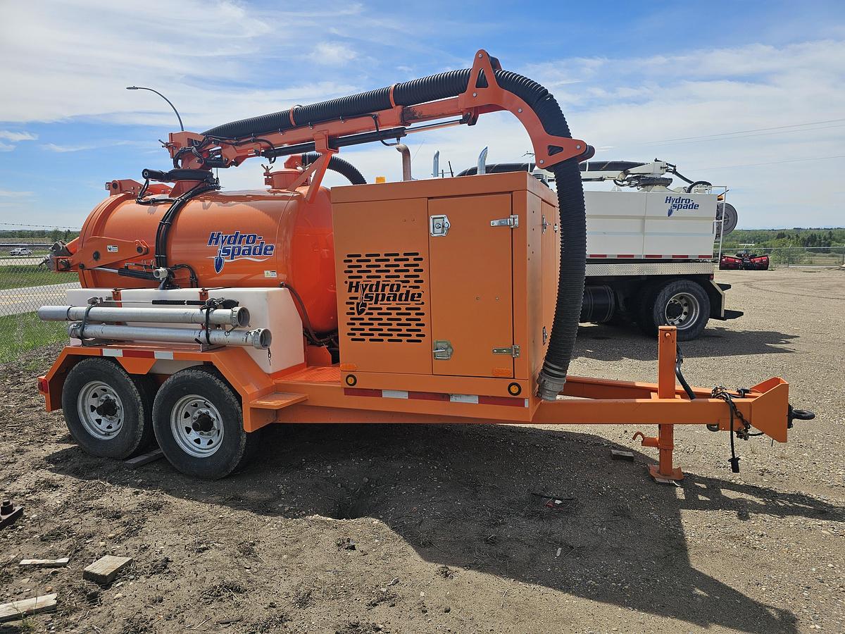 Used LIKE NEW 2022 HYDRO SPADE