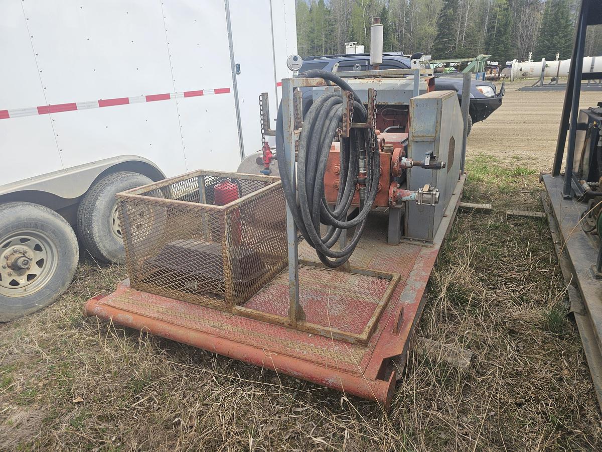 Used FLUID PUMP J16 TRIPLEX HELI PORTABLE