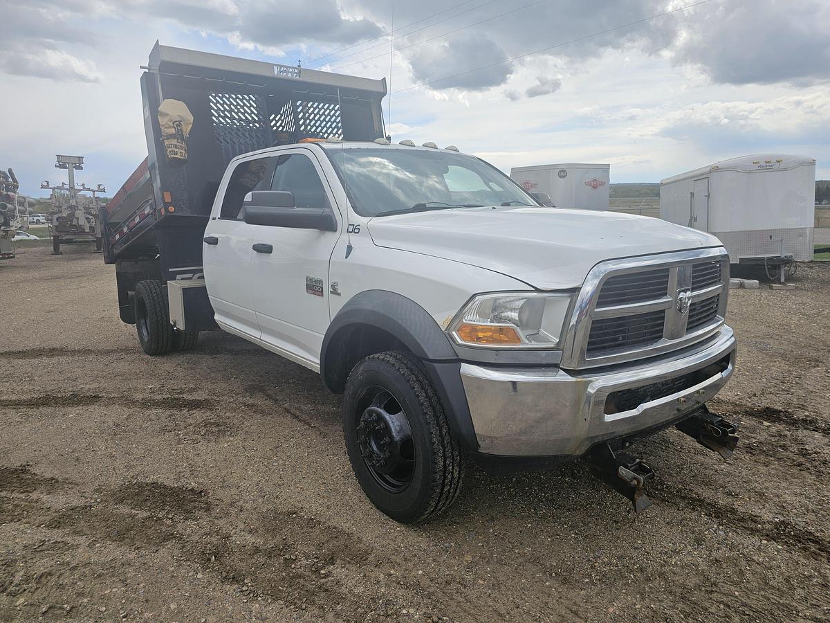 Used RAM  5500 dump truck