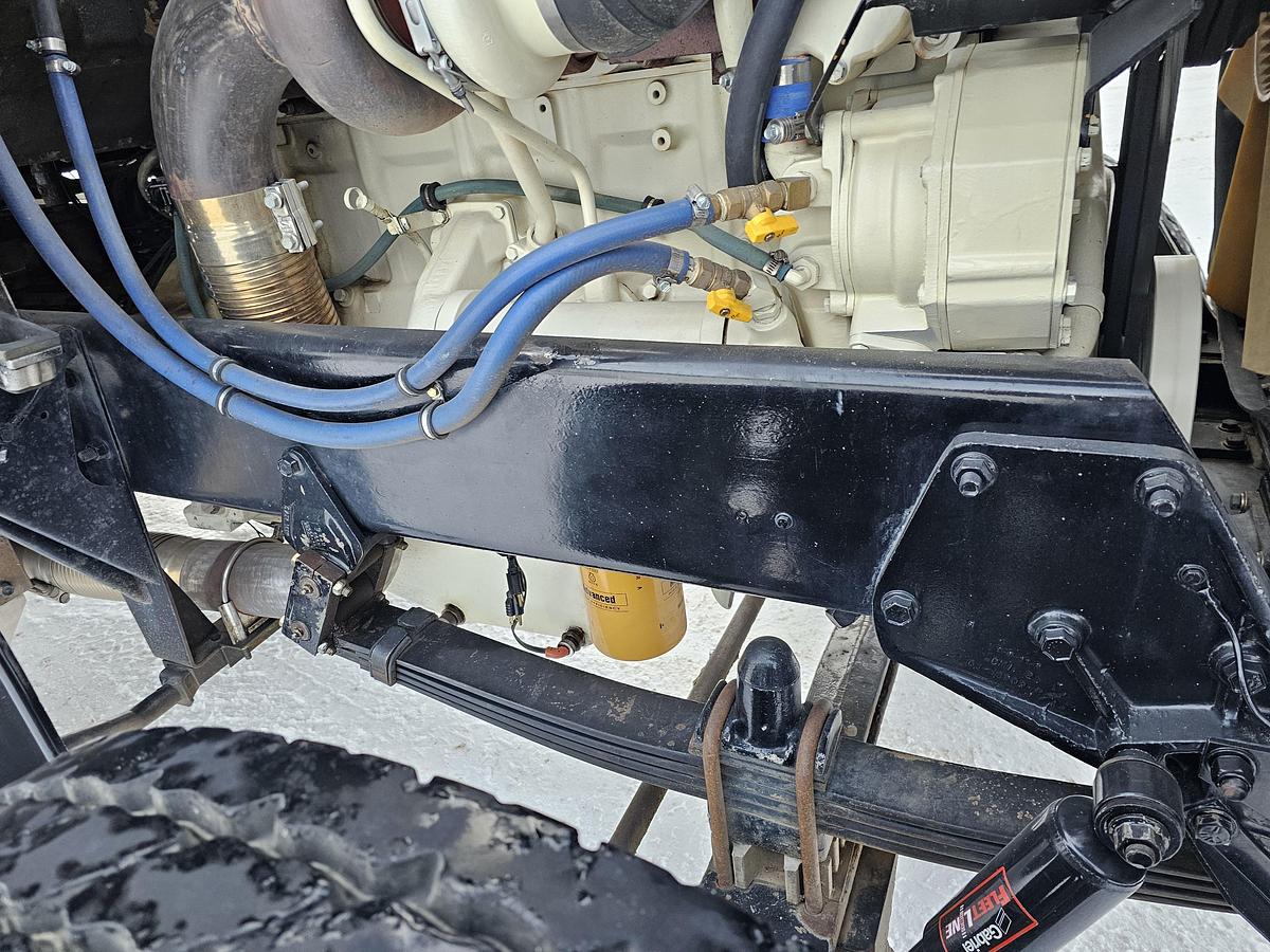 Used 1 owner 1986 PETE 359 6X4