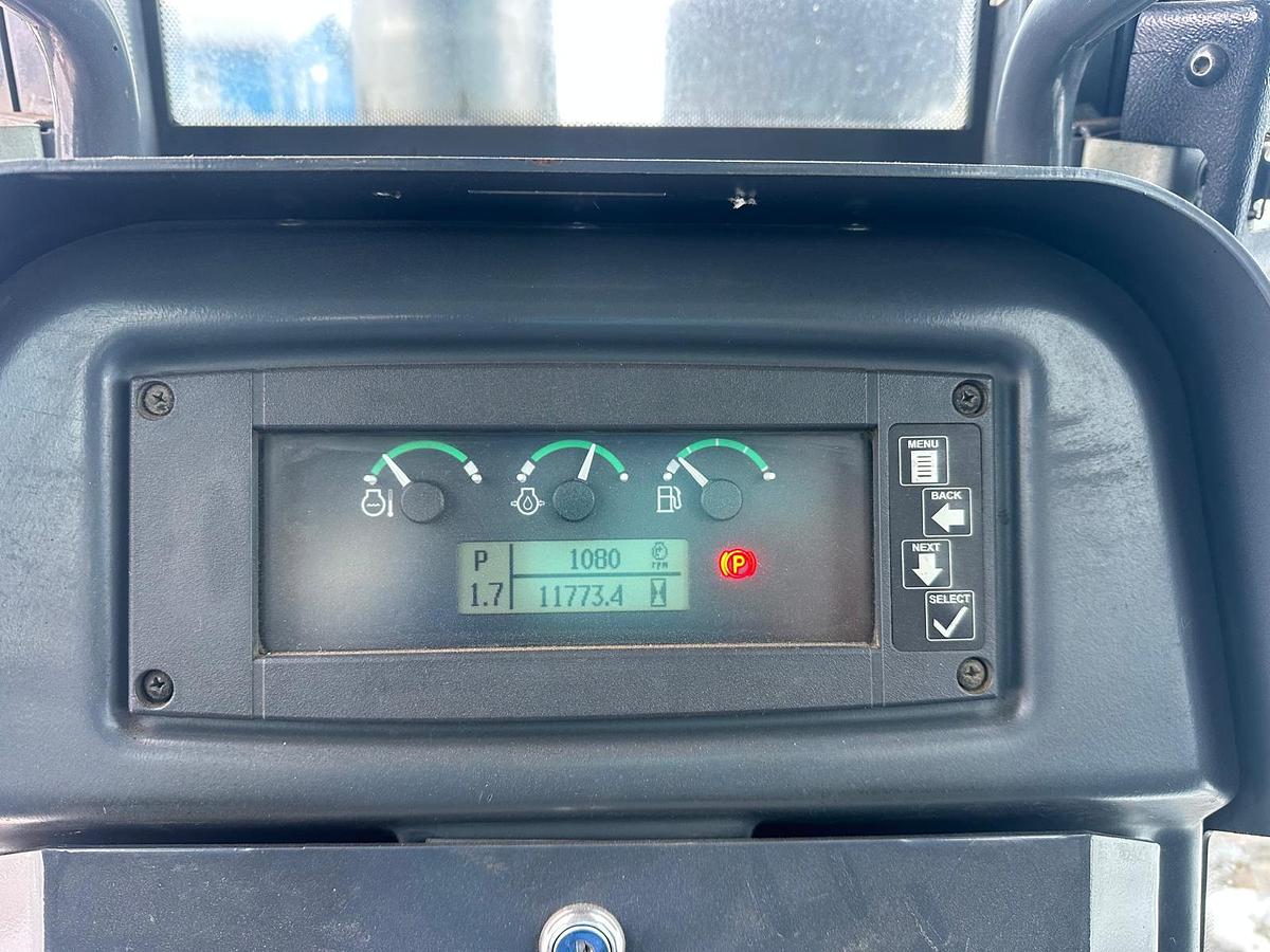 Used CONTRUCTION EQUIPMENT PACKAGE " WILL SEPARATE " EXCAVATORS , DOZERS , ROCK TRUCKS