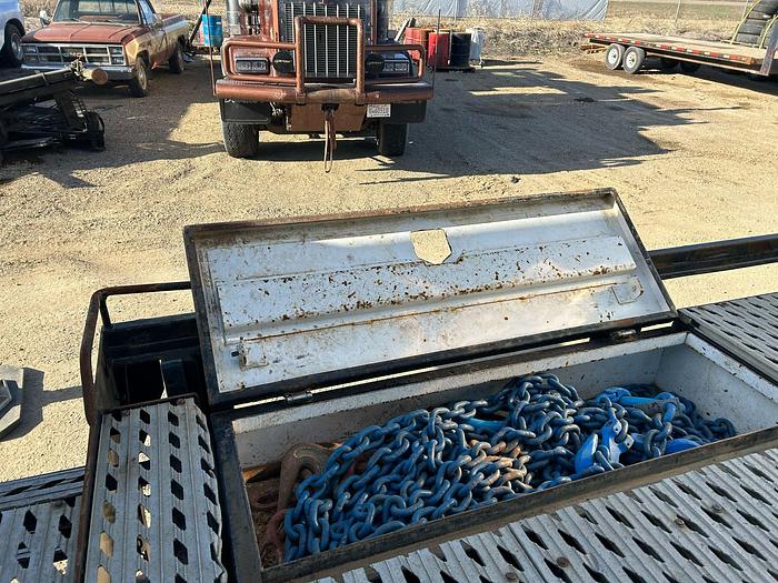 Used HARD TO FIND TANDEM TRI T800 4596T PICKER TRUCK AND HIGHBOY