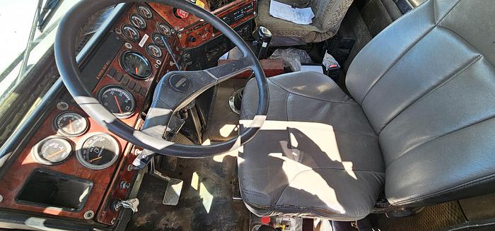 Used CAT STRAIGHT VAC