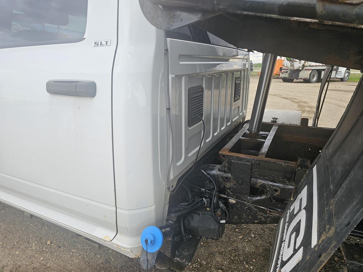 Used RAM  5500 dump truck