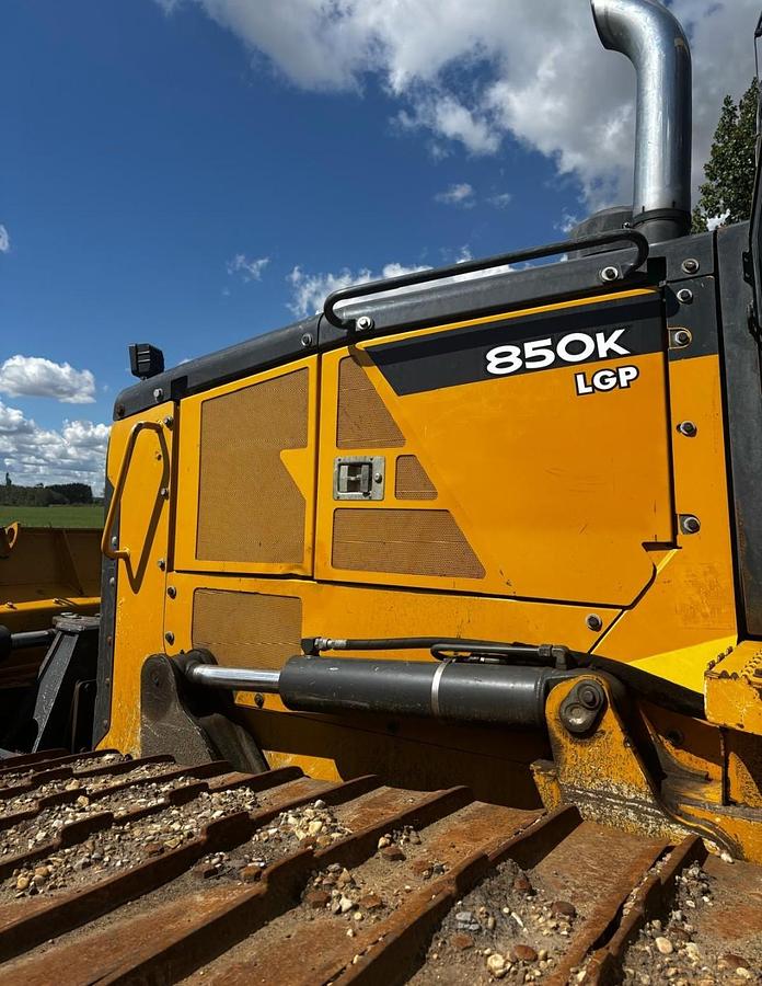 Used CONTRUCTION EQUIPMENT PACKAGE  " WILL SEPARATE " EXCAVATORS , DOZERS , ROCK TRUCKS