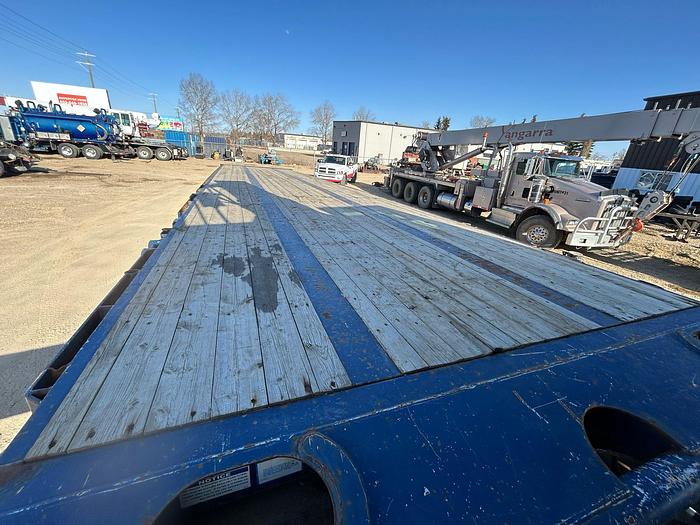 Used HARD TO FIND TANDEM TRI T800 4596T PICKER TRUCK AND HIGHBOY