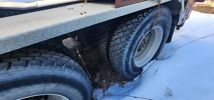 Used MANITEX CRANE 45110T 45 TON LOW MILEAGE